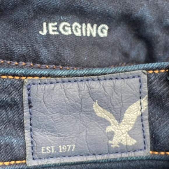 American Eagle AEO Super Stretch Jegging Women Sz 2R Blue Dark Wash Stretchy - Picture 10 of 10